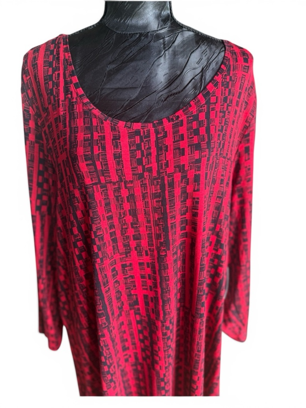 JM Collection 3X Plus Red Black Abstract Tunic Top 3/4 Sleeve NWT - Picture 2 of 9